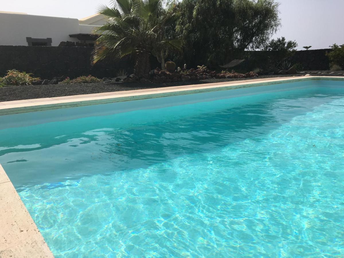 Marina Deluxe & Pool