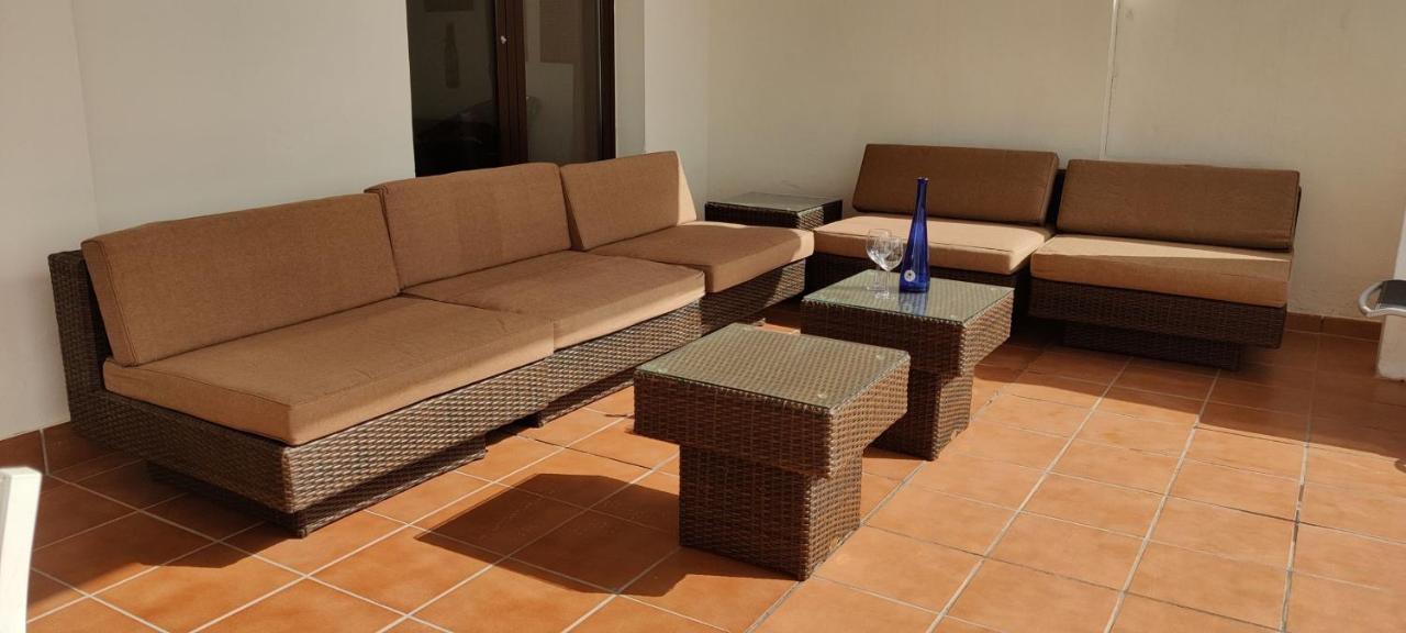 Sunset Faro Deluxe & Pool Villa *