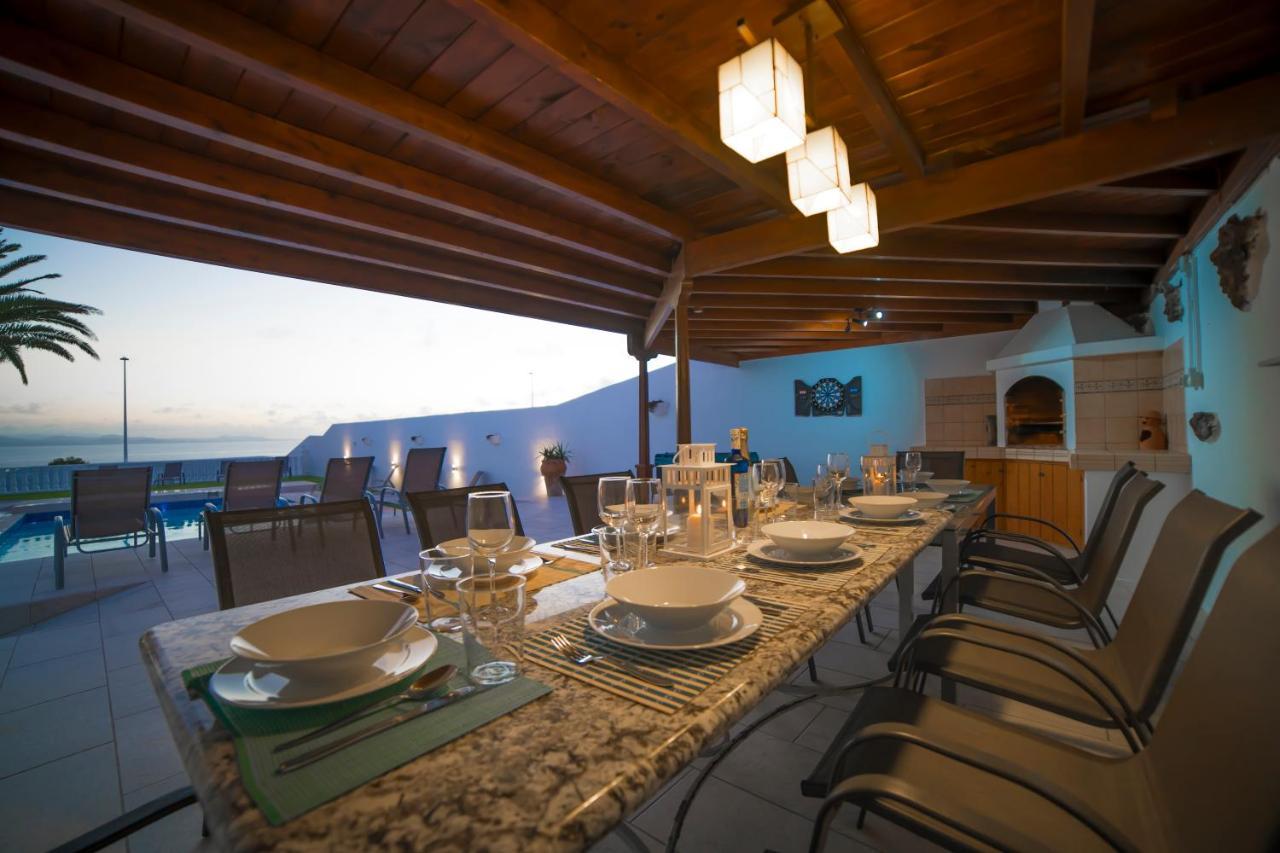 Stunning Sea View With 6 Bedrooms & Heated Pool - Renaissance Villa
