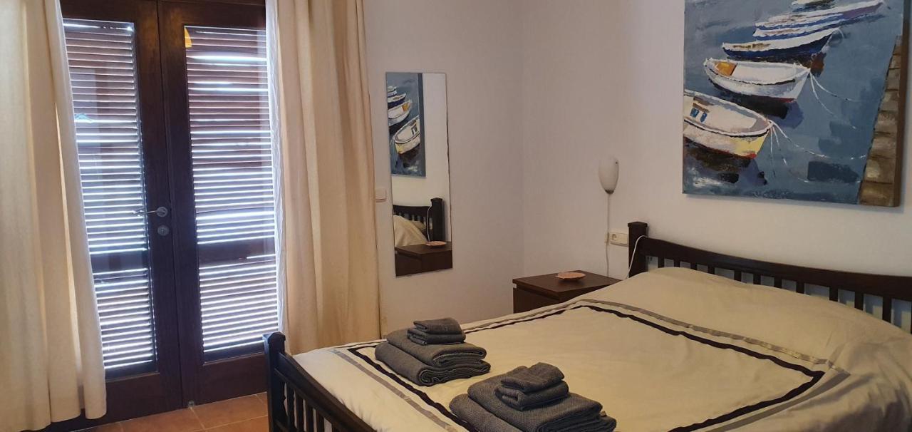 Super Detached Private Near The Beach- Heated Pool-wifi-uk Tv