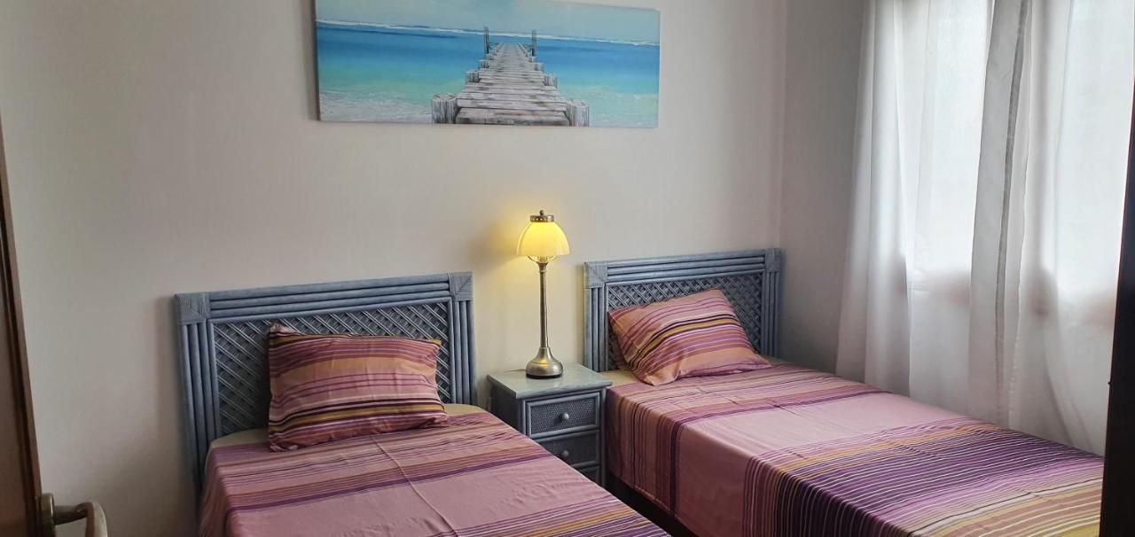 Villa Super Detached Private Near The Beach- Heated Pool-wifi-uk Tv Playa Blanca (Lanzarote)