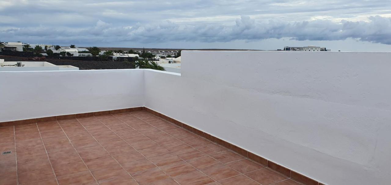 Villa Super Detached Private Near The Beach- Heated Pool-wifi-uk Tv *