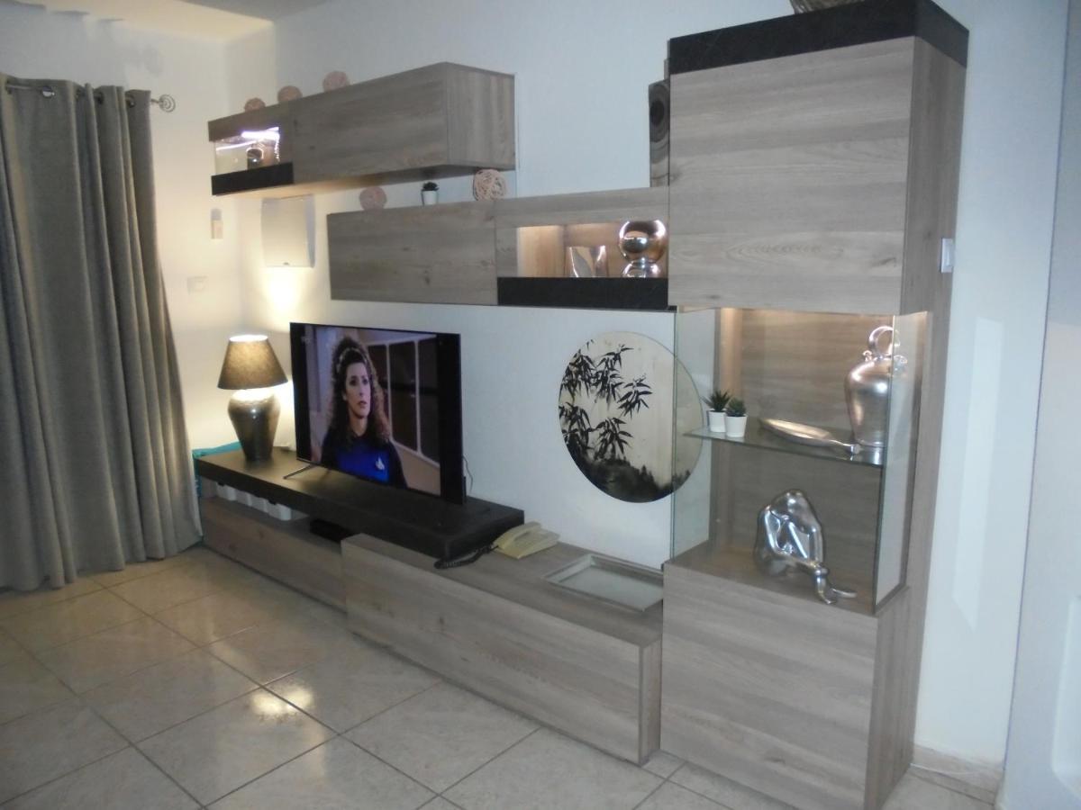 70 Las Brisas Apartment
