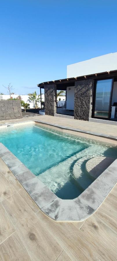 Fedelian Avec Jardin Et Piscine Chauffee Villa