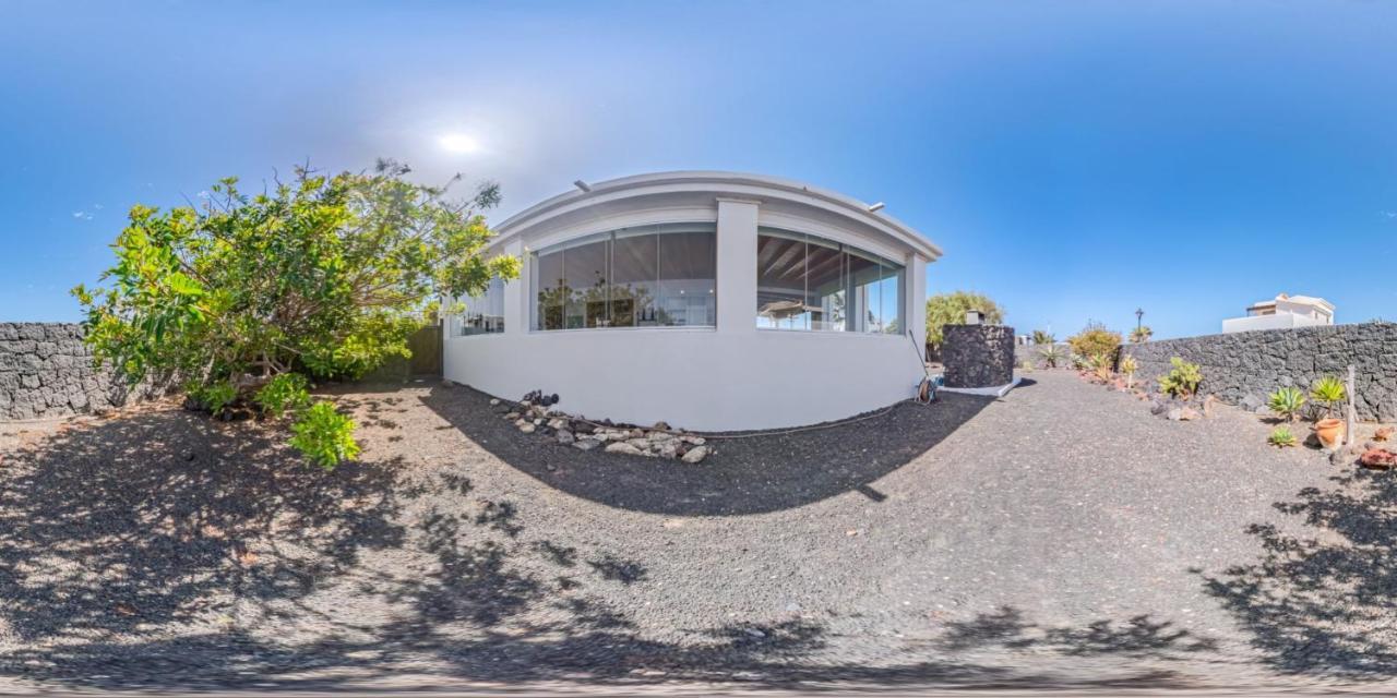 Marina Deluxe & Pool Villa