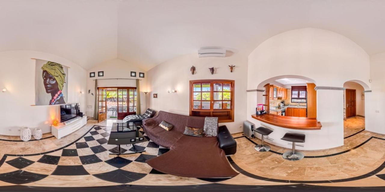 Marina Deluxe & Pool Villa *