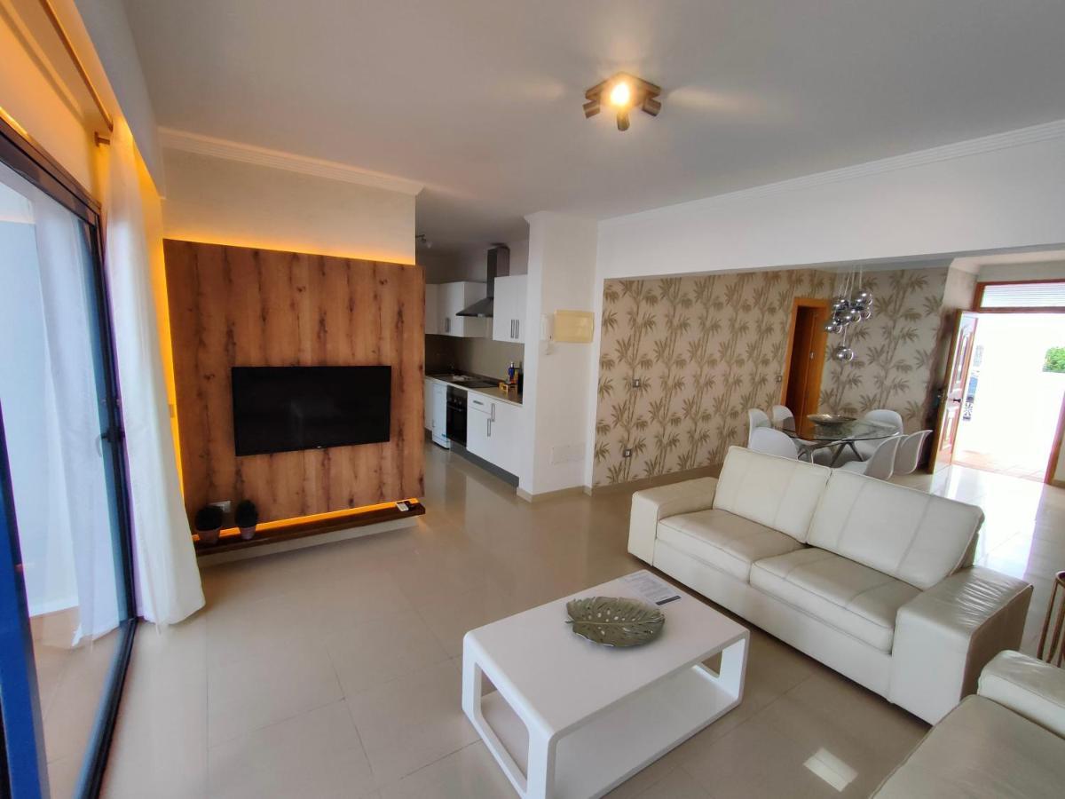 Villalia Aroa Villa *