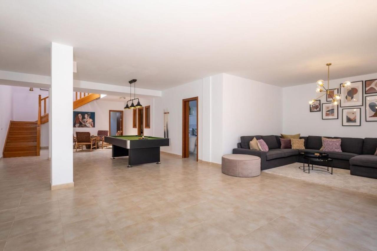 Casa Familia *