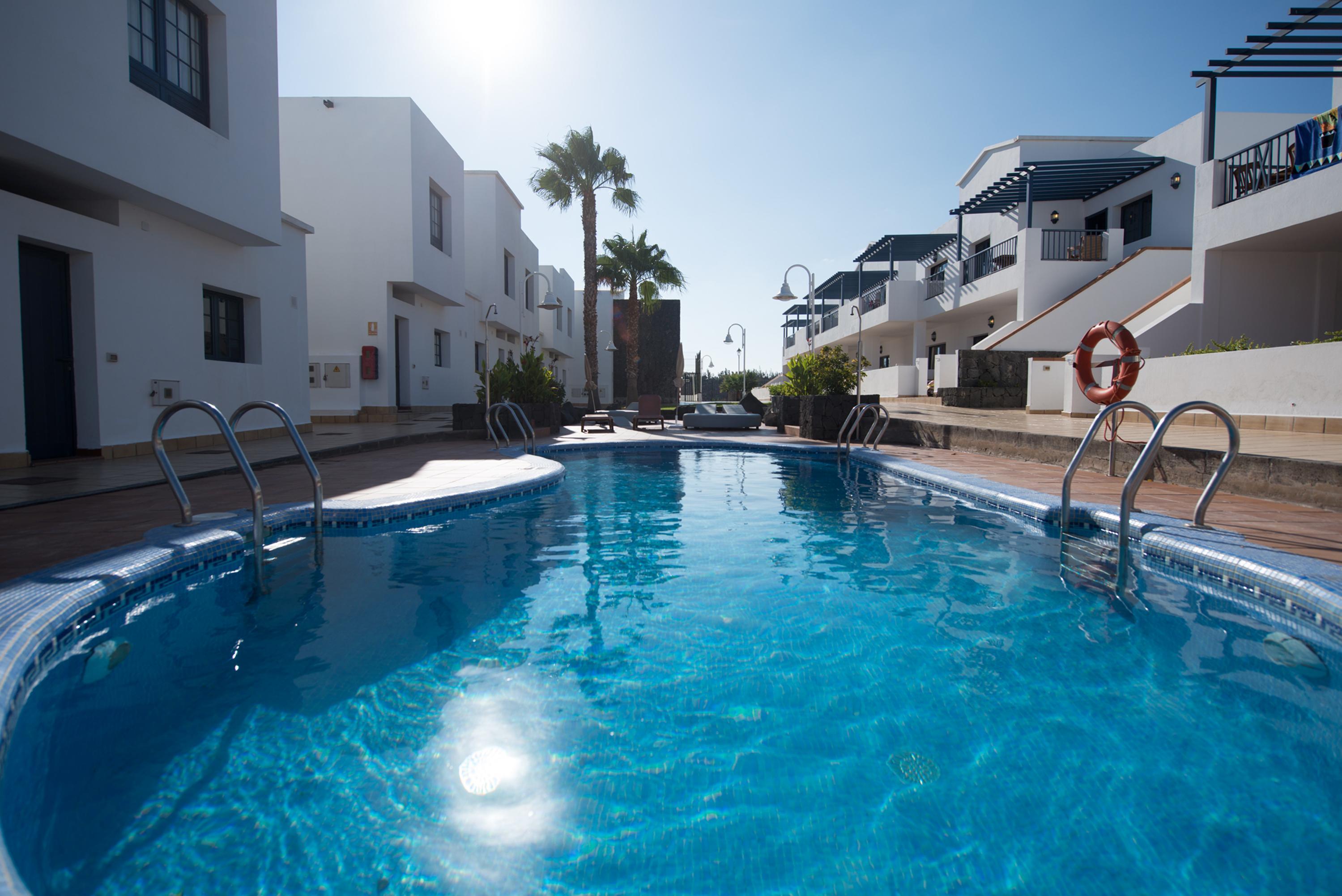 Hd Pueblo Marinero - Adults Only