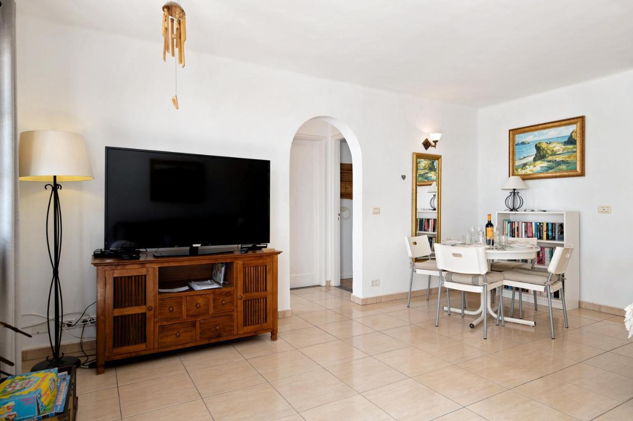 Puerto Chico B Apartment