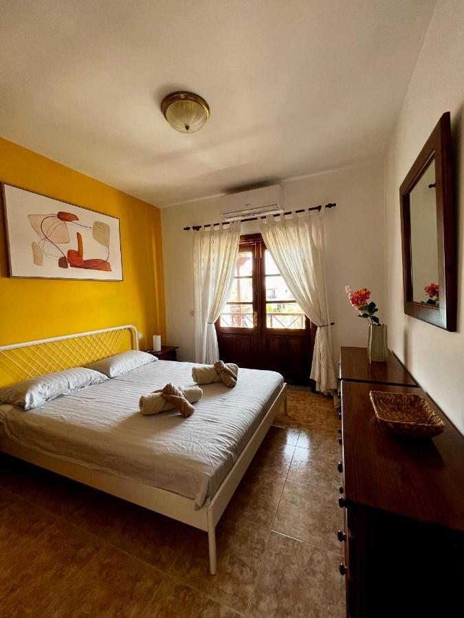 Cozy Marina, Iris Fase 1, Wifi Holiday home *