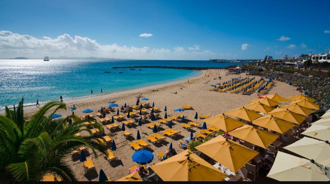 Playa Blanca * Playa Blanca (Lanzarote)