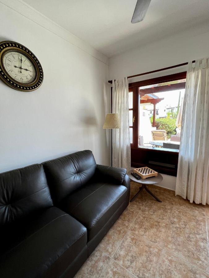 Cozy Marina, Iris Fase 1, Wifi Holiday home *