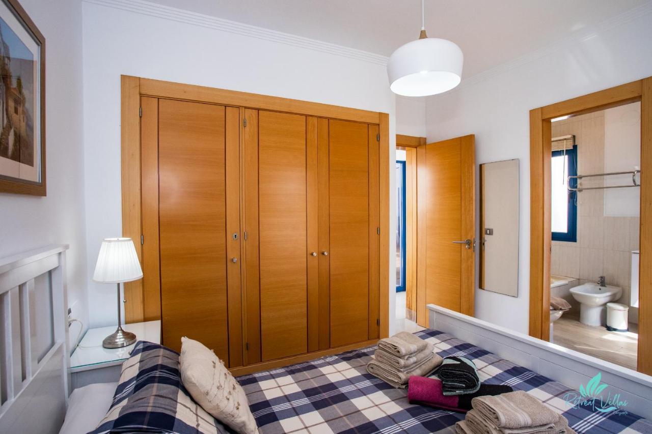Captivating 2-bed In Playa Blanca (Lanzarote)
