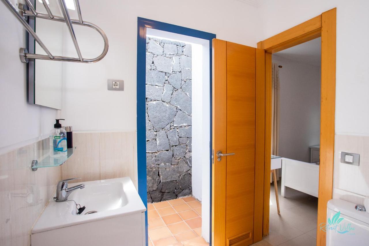 Captivating 2-bed In * Playa Blanca (Lanzarote)