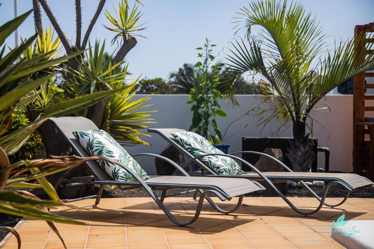 Captivating 2-bed In Pousada Playa Blanca (Lanzarote)