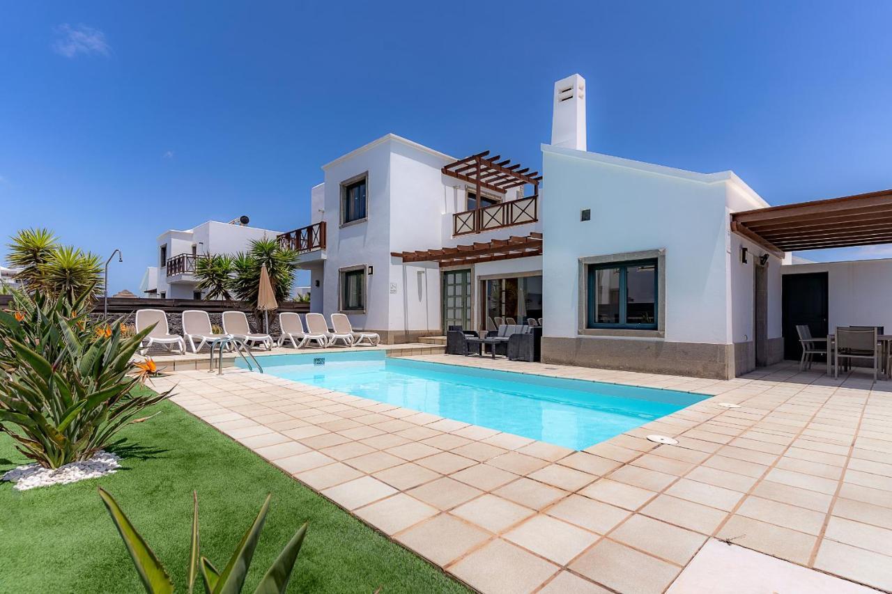 Villas Camelot By Escape
