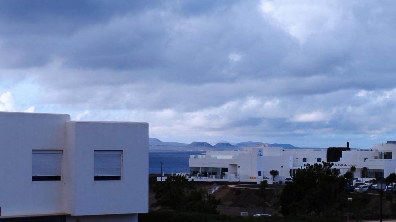 Optimist Rubicon Piscina Climatizable, Frente Al Mar Playa Blanca (Lanzarote)