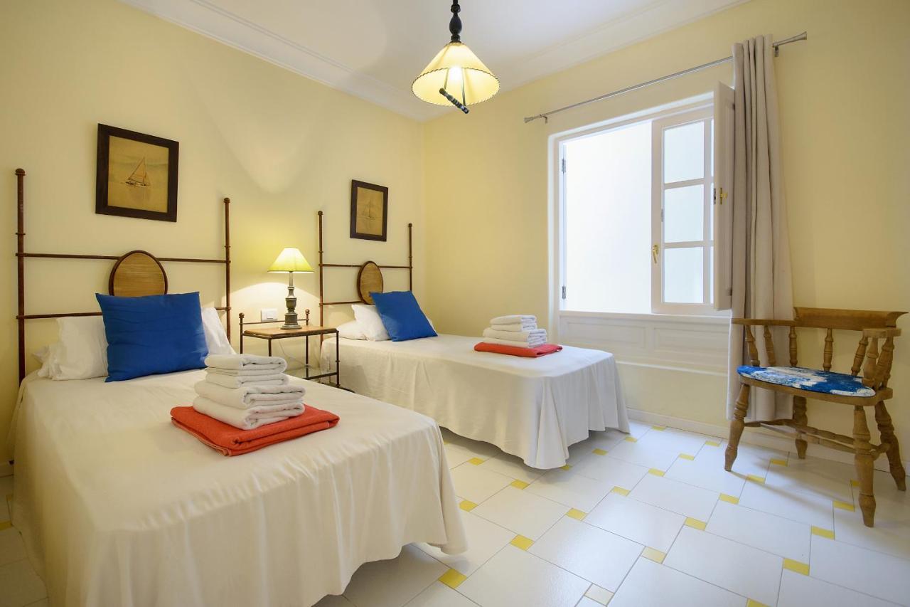 Casa Lola Y Elena - Playa Blanca, Lanzarote Apartment