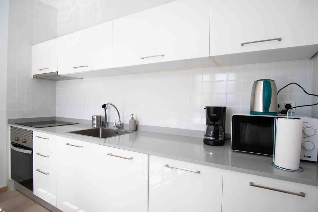 Luna Blanca - Modernes Ferienhaus Mit Privat Pool & Wlan * Playa Blanca (Lanzarote)