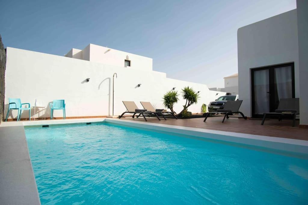 Luna Blanca - Modernes Ferienhaus Mit Privat Pool & Wlan Villa *