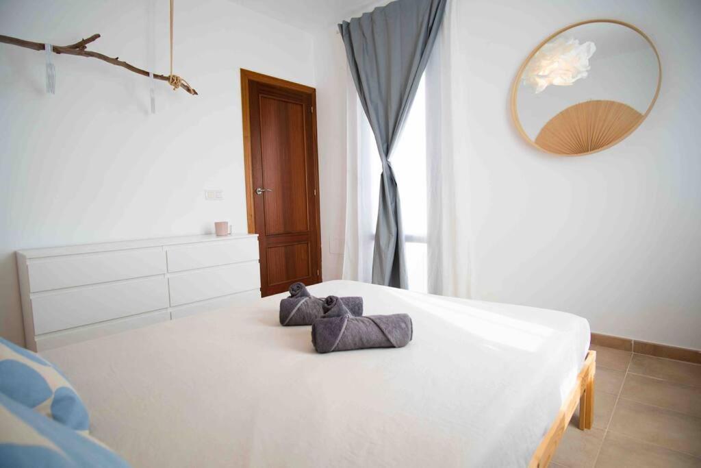Luna Blanca - Modernes Ferienhaus Mit Privat Pool & Wlan *