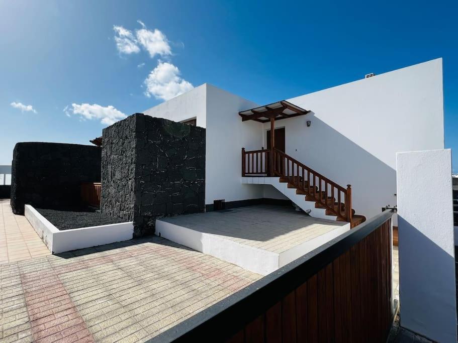 Lovely Casa Suenos, Heated Pool X Snooker Table Playa Blanca (Lanzarote)