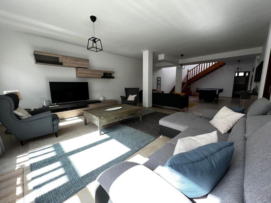Lovely Casa Suenos, Heated Pool X Snooker Table * Playa Blanca (Lanzarote)
