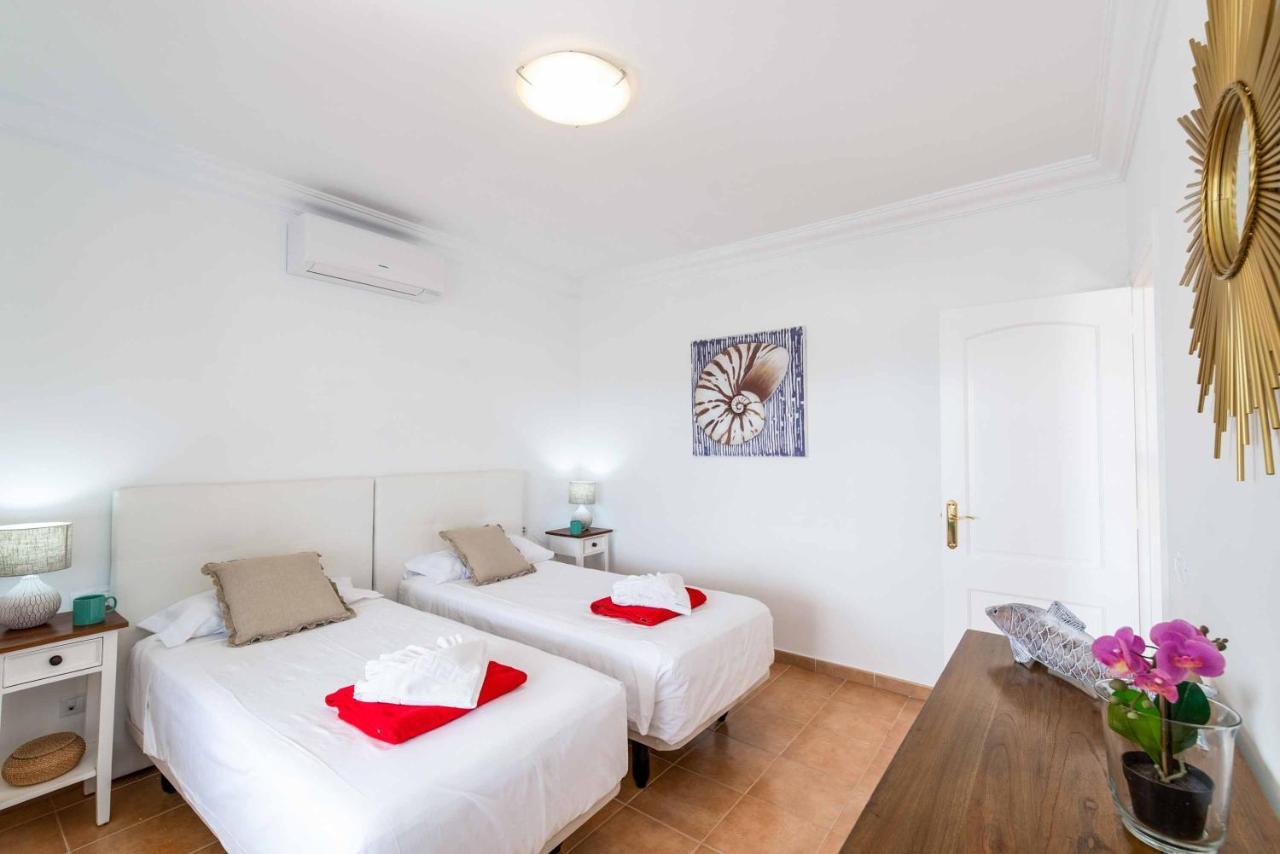 Bonaci Villa *