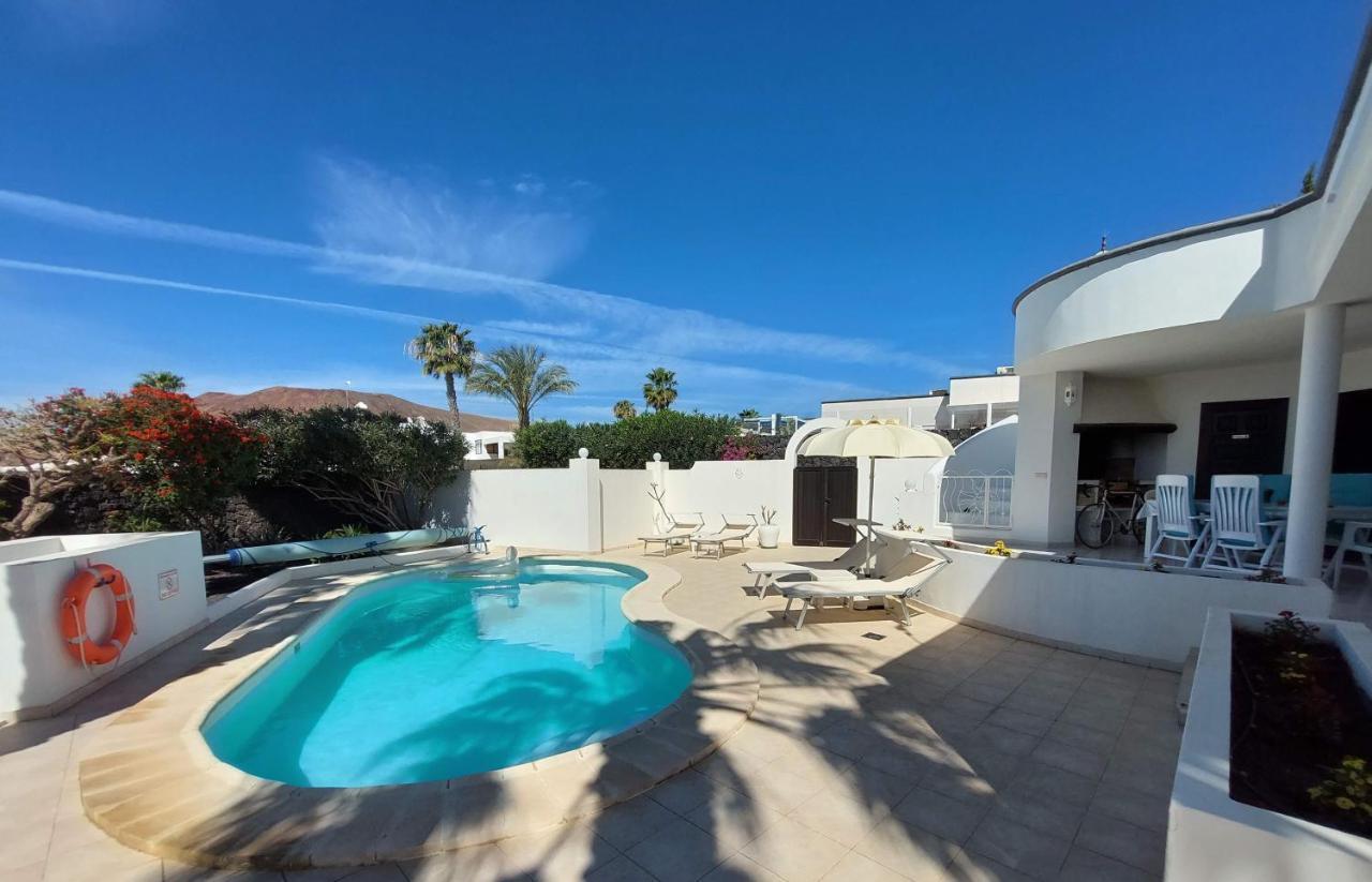 Sol Y Luna & Lanzarote Holidays - Heated Pool! Guest house