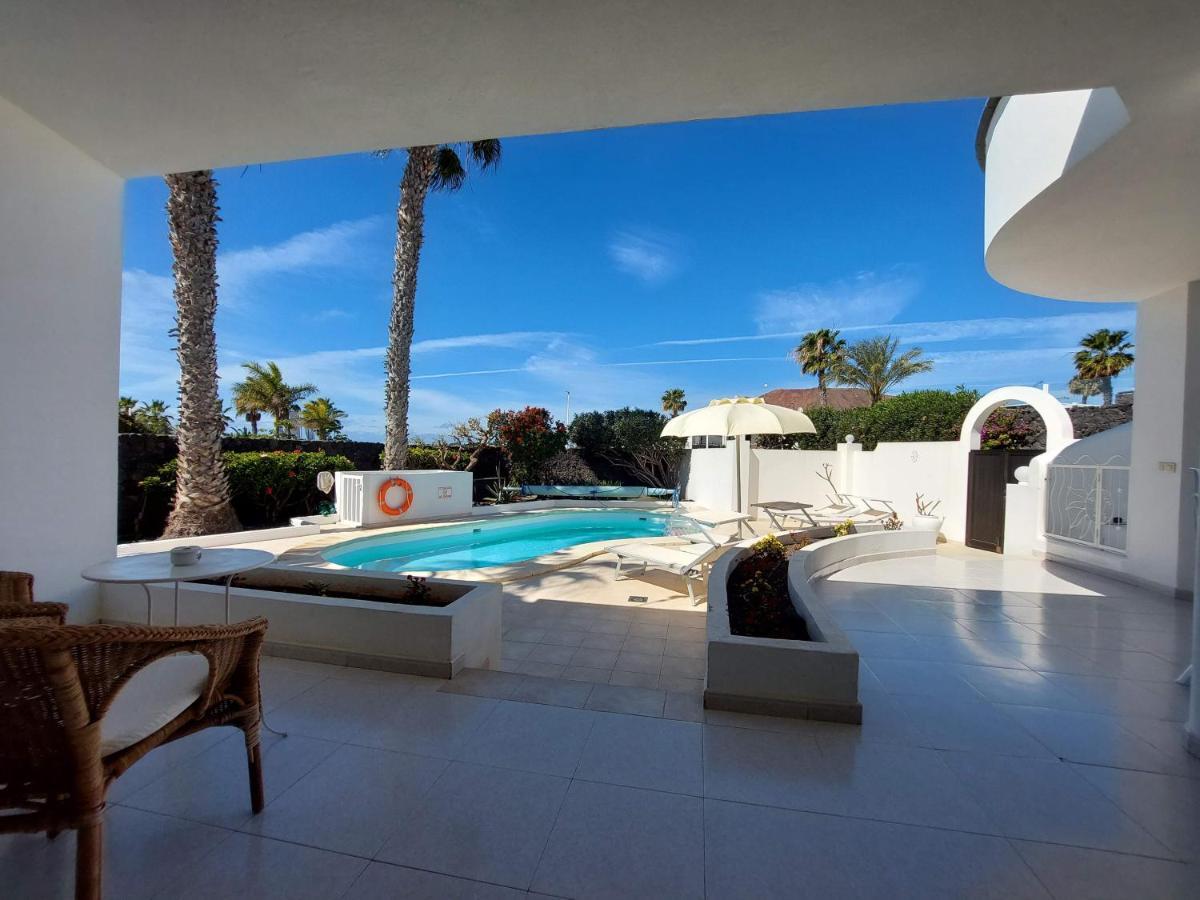 Sol Y Luna & Lanzarote Holidays - Heated Pool!