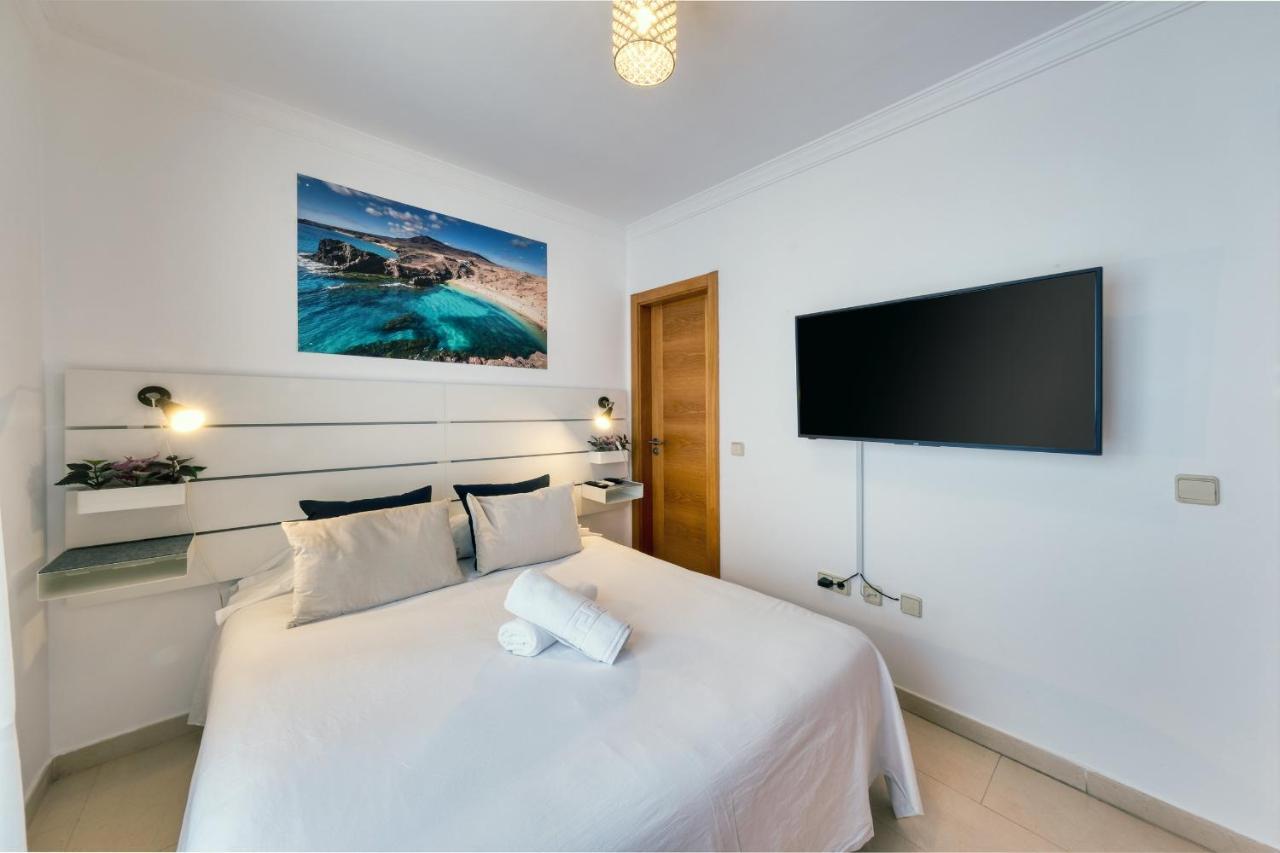 Villa Flavia-private Pool, Jacuzzi, Sea Views Playa Blanca (Lanzarote)