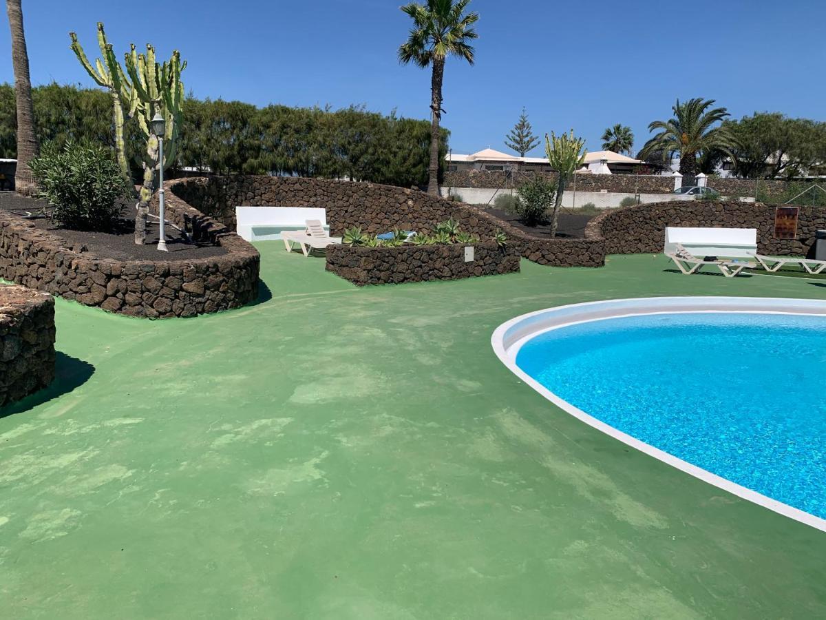 Basement Very Large Fantastic Location Apartamento Playa Blanca (Lanzarote)