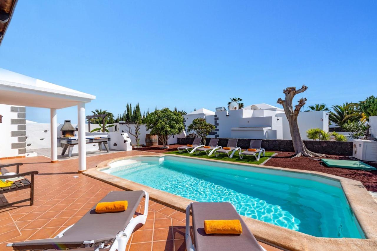 Villa Elly By