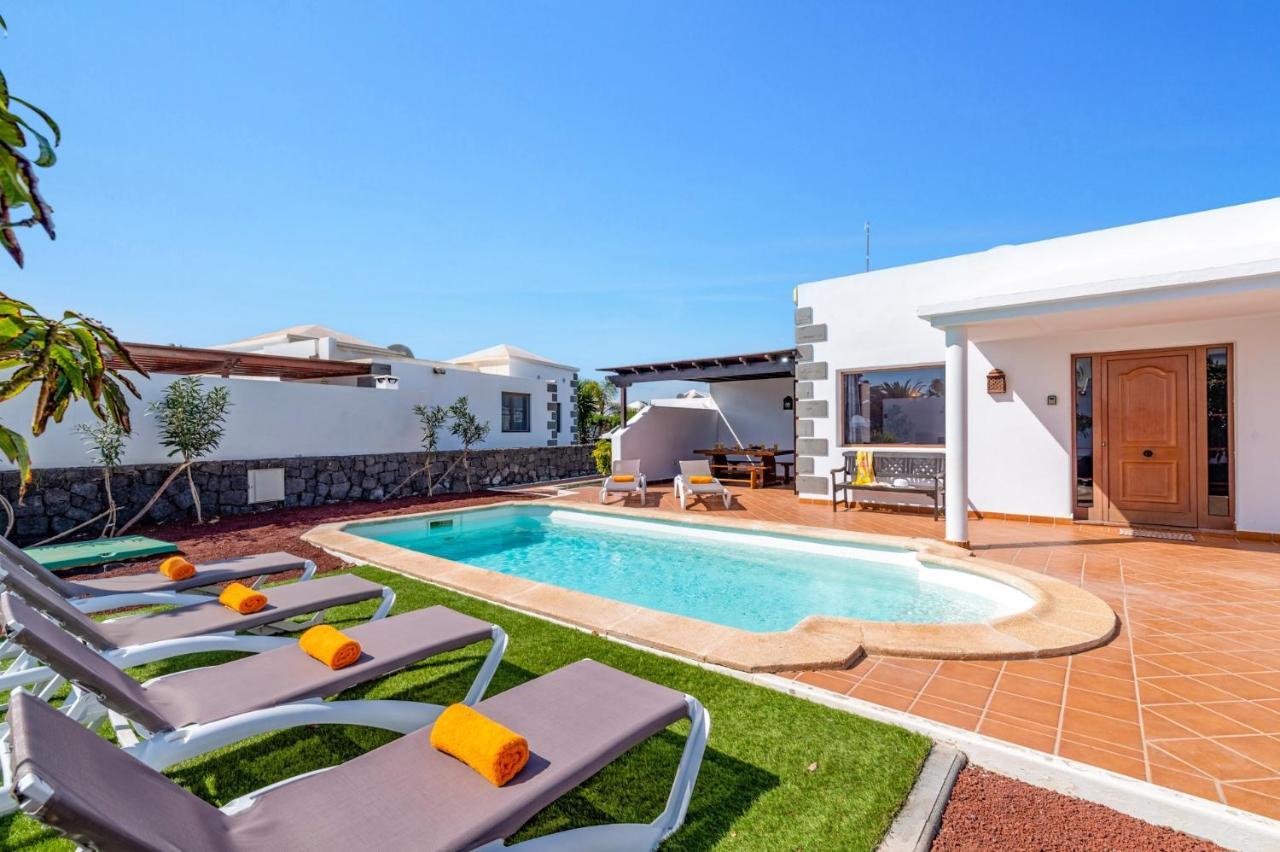 Villa Elly By