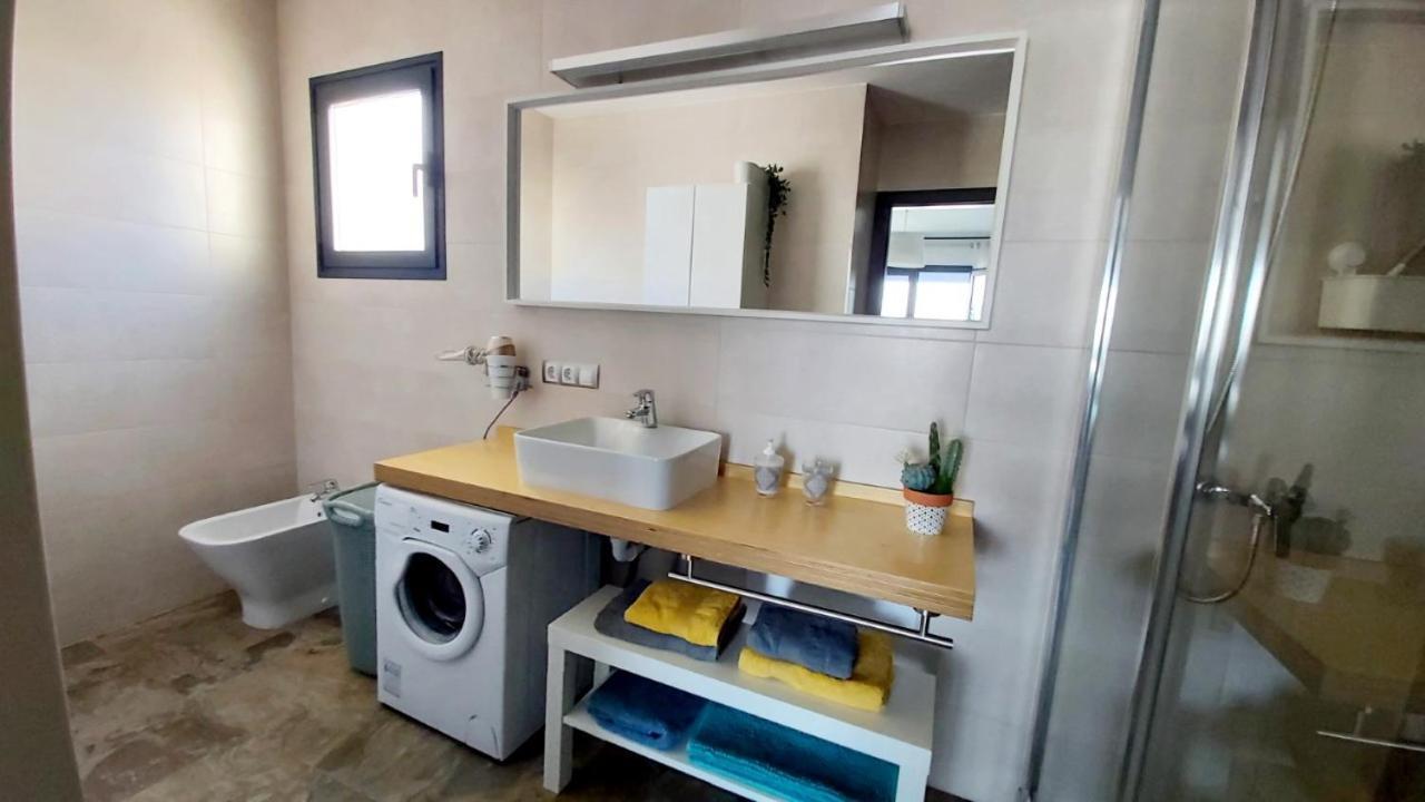 Casa Mykonos 1° Linea De Mar En Ferienhaus Playa Blanca (Lanzarote)