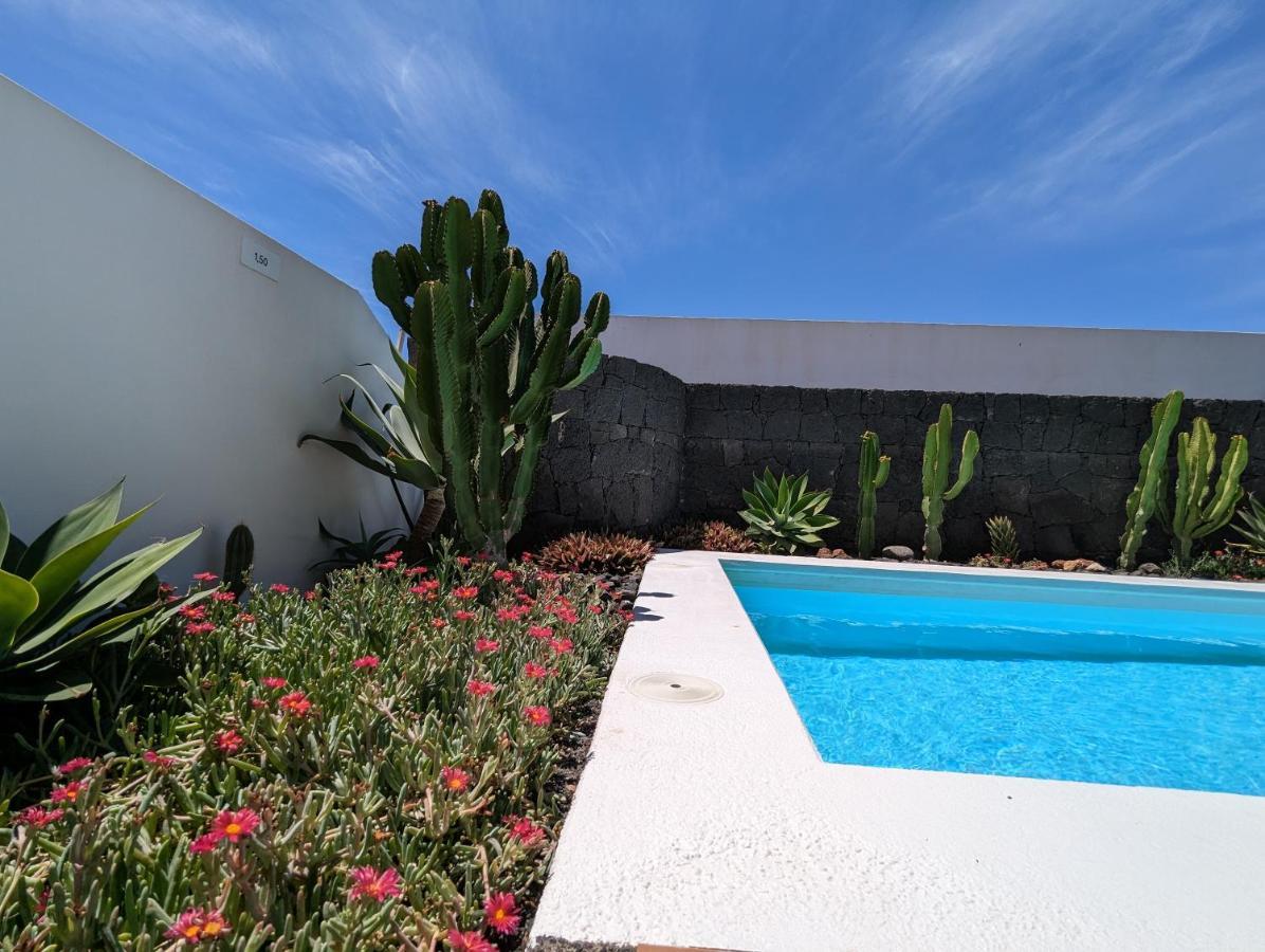 Casa Marta, Private Pool, Free Wifi Pousada
