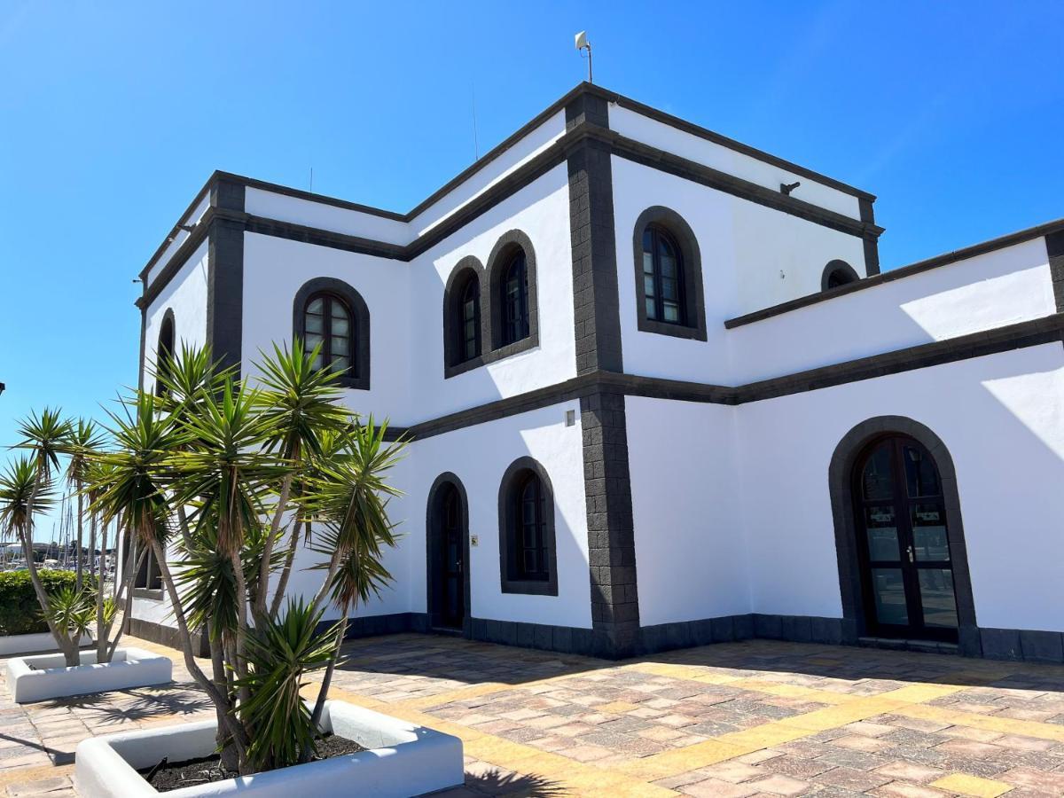 Luxury 3-bedroom With Heated Private Pool - In Marina Rubicon, Playa Blanca, Lanzarote * Playa Blanca (Lanzarote)