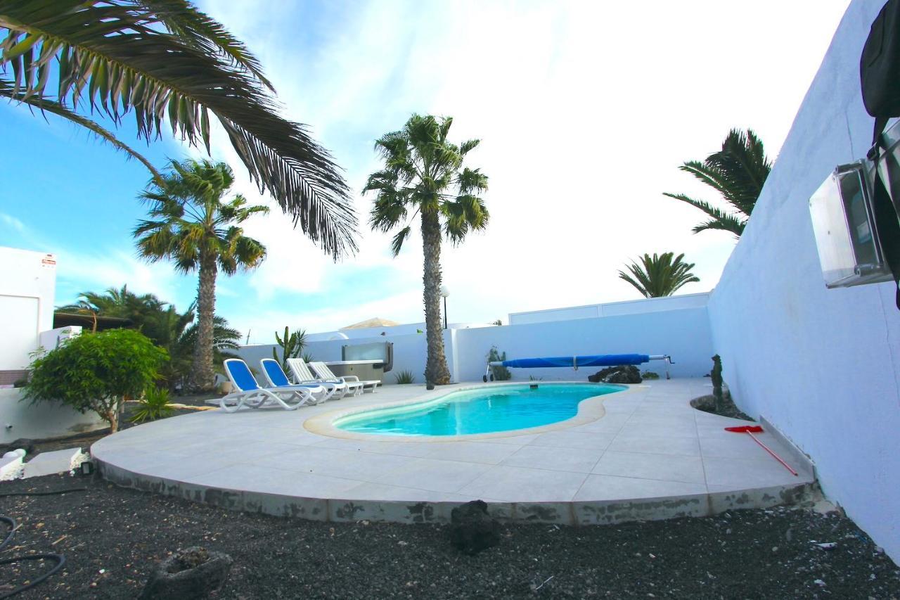 Casa Alizee, Heated Pool, Hot Tub Holiday home Playa Blanca (Lanzarote)