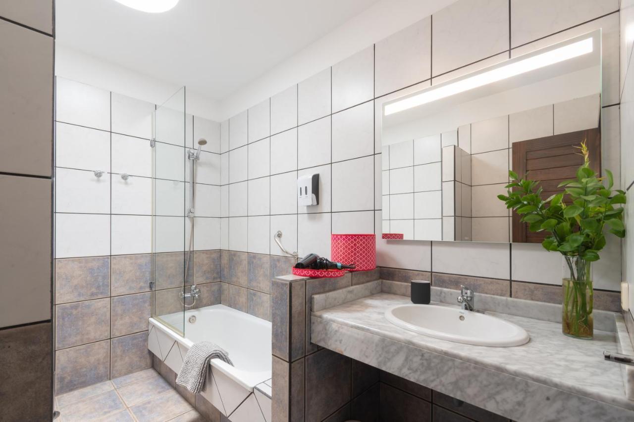 Luxury 3-bedroom With Heated Private Pool - In Marina Rubicon, Playa Blanca, Lanzarote Villa Playa Blanca (Lanzarote)