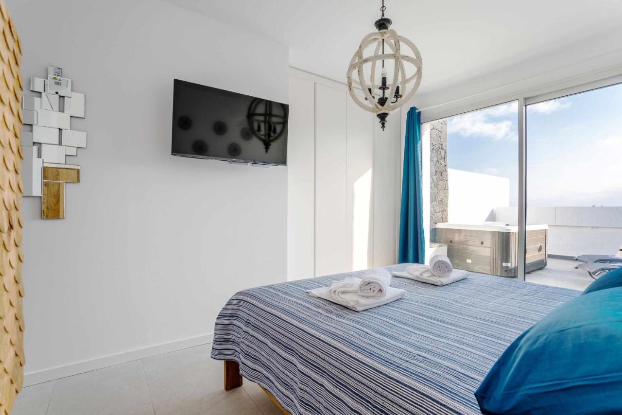 Monterey House Holiday home
