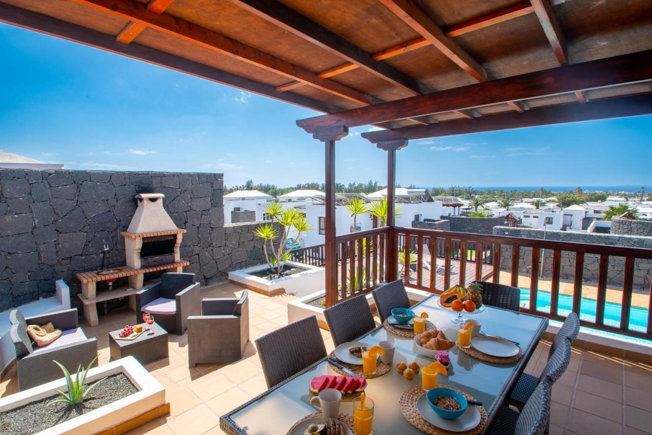 Casa Laura Vista Lobos - Spacious With Heatable Pool And Sea Views