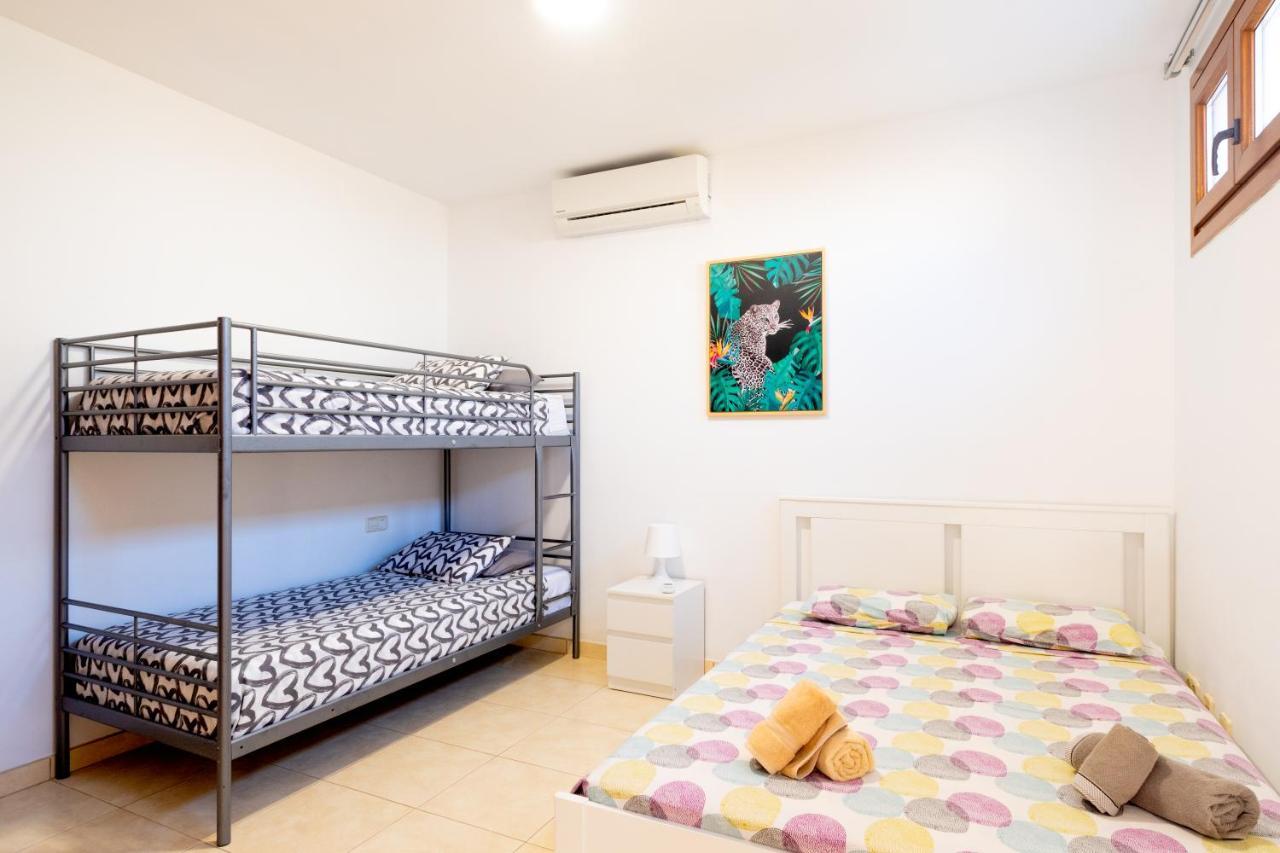 Casa Laura Vista Lobos - Spacious With Heatable Pool And Sea Views *