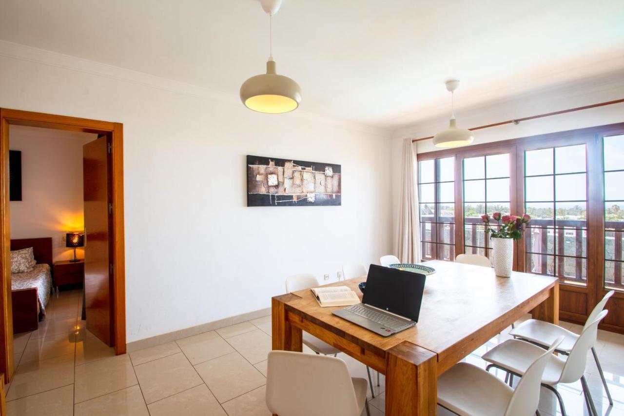 Villa Casa Laura Vista Lobos - Spacious With Heatable Pool And Sea Views Playa Blanca (Lanzarote)