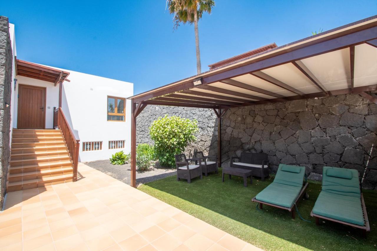Casa Laura Vista Lobos - Spacious With Heatable Pool And Sea Views * Playa Blanca (Lanzarote)