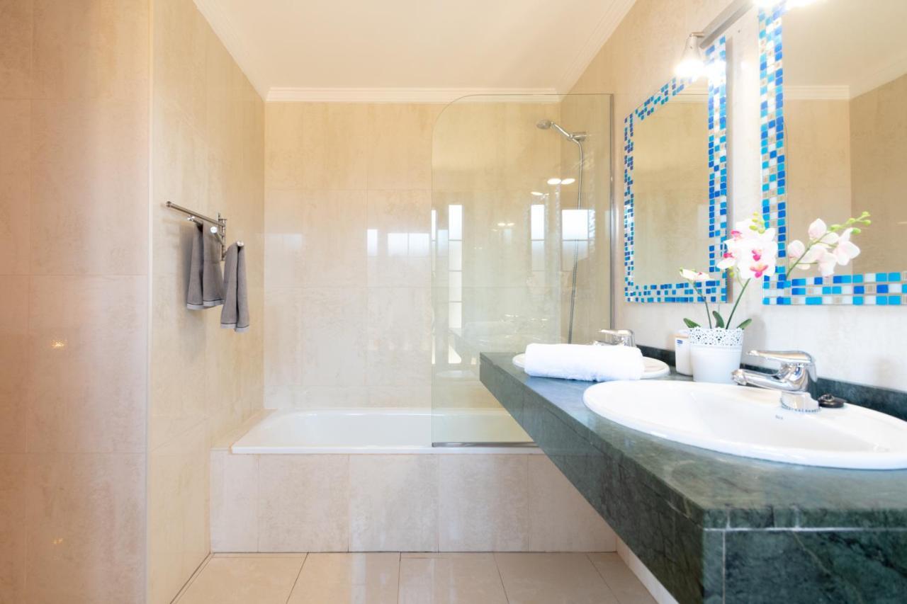 Casa Laura Vista Lobos - Spacious With Heatable Pool And Sea Views Playa Blanca (Lanzarote)