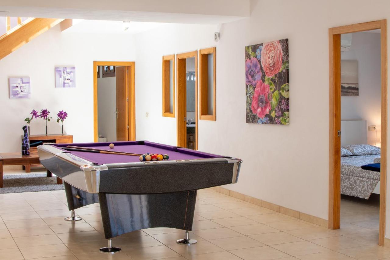 Casa Laura Vista Lobos - Spacious With Heatable Pool And Sea Views *