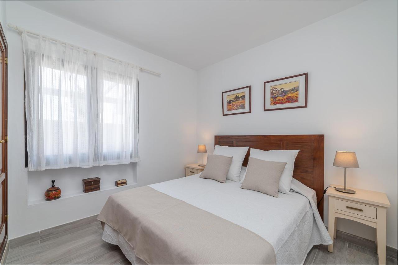 Villa Casa Oasis Del Sol, Private In Playa Blanca (Lanzarote)