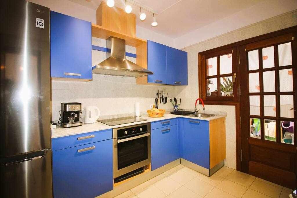 Cotton House Homestay *