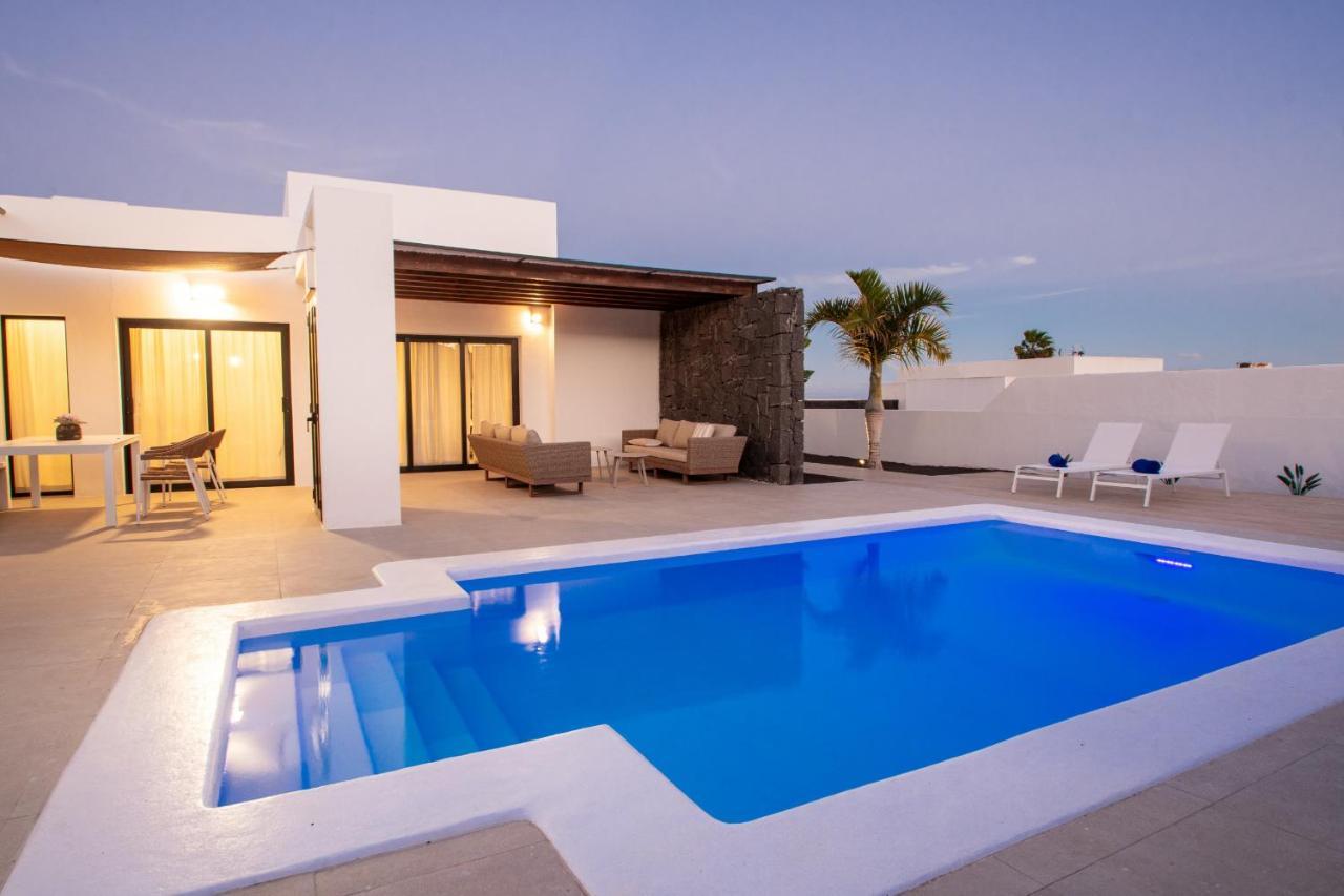 Iris By Villalia * Playa Blanca (Lanzarote)